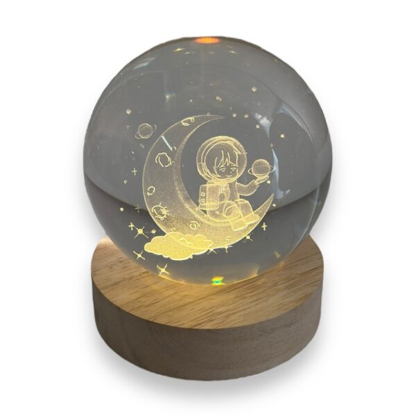 Lampara Adorno Bola De Cristal Diseños Varios 6 Cm Y Base De Madera Usb - Imagen 13